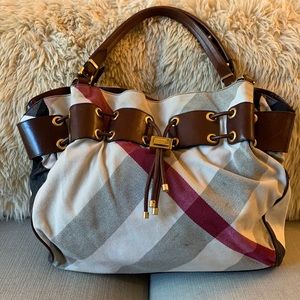 BURBERRY | Classic Leather & Canvas Bag